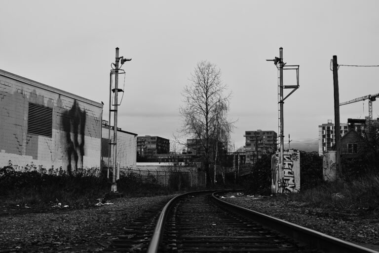 Street photo in Vancouver, Canada by Miguel G Fernandez