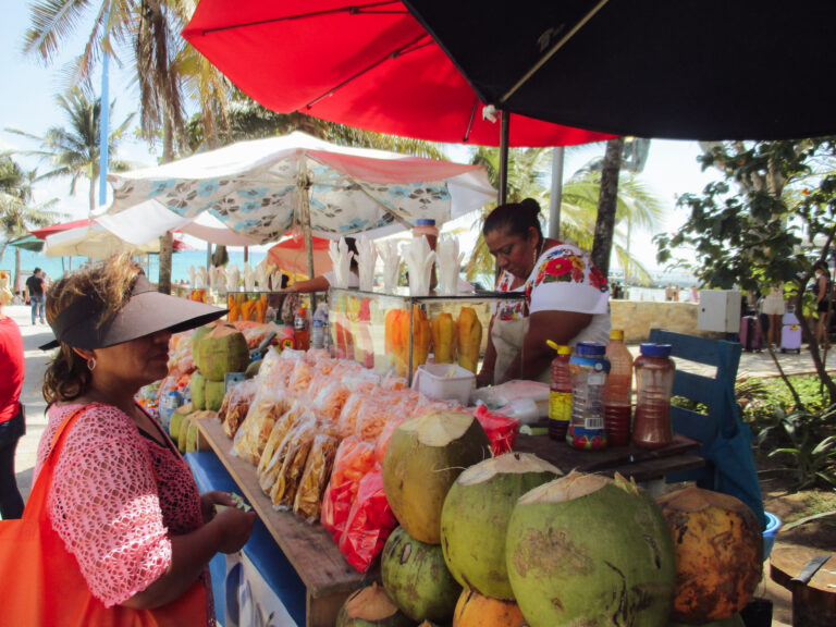 Street photo in Playa del Carmen, Mexico by Krishnasharan Das