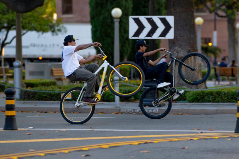 Street photo in Orange, United States by Matt Eseltine