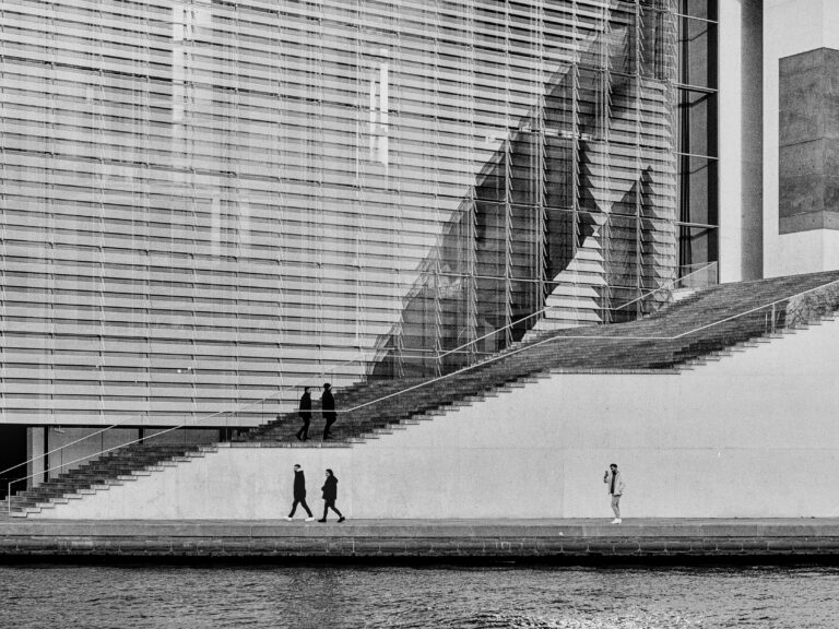 Photo by Björn Adelberg