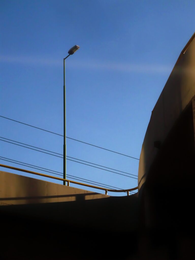 Photo by Diego Veizaga