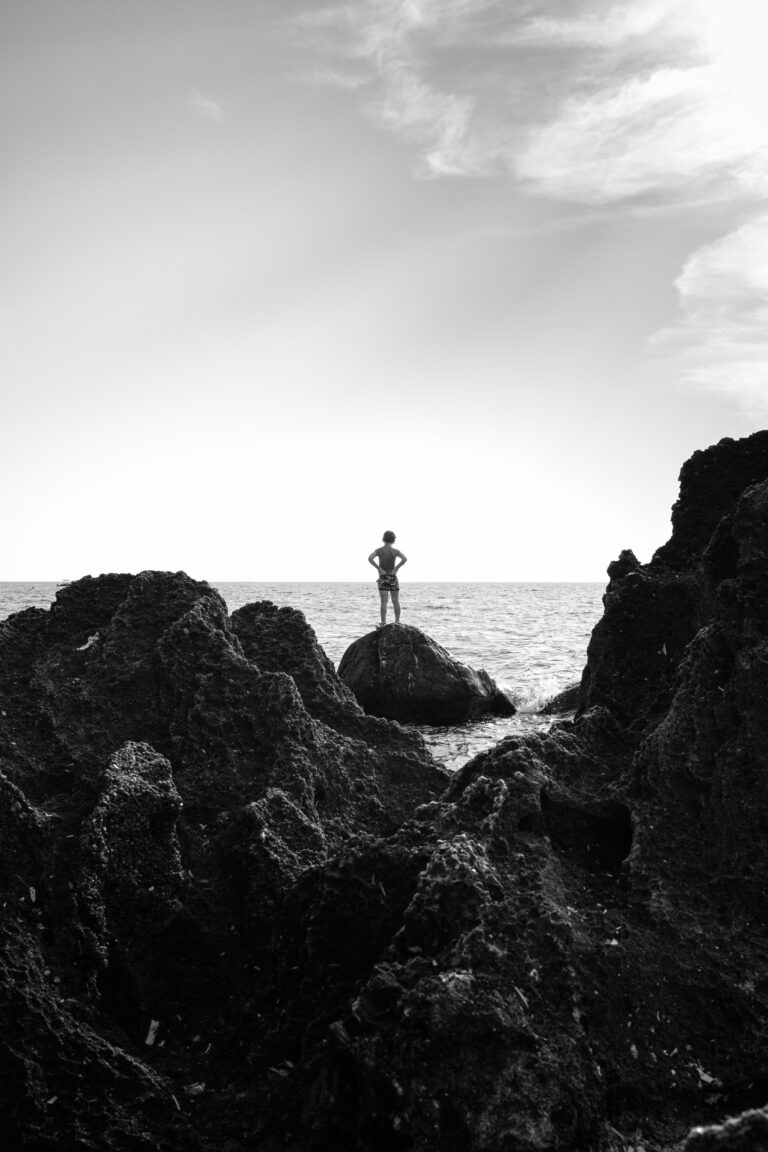Street photo in Castiglioncello, Italy by Thomas Bassetti