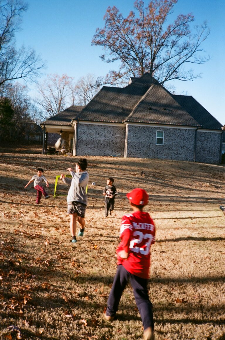 Photo by Alex Kyaw