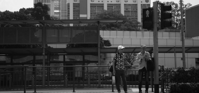Photo by Nik TAN