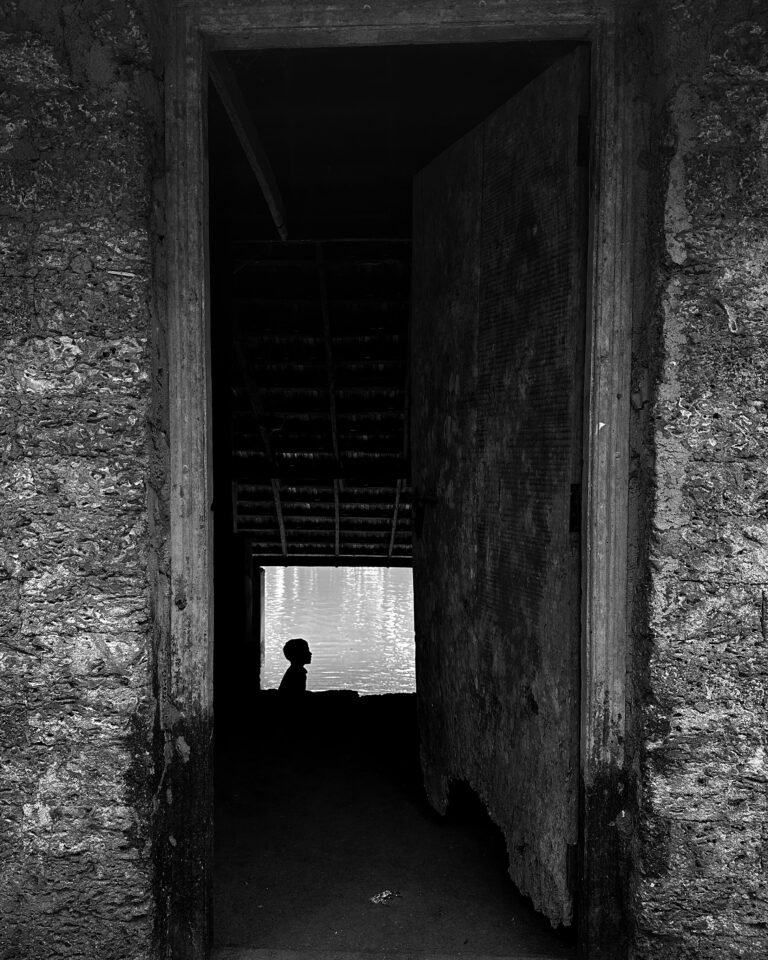 Photo by Em Rajeev