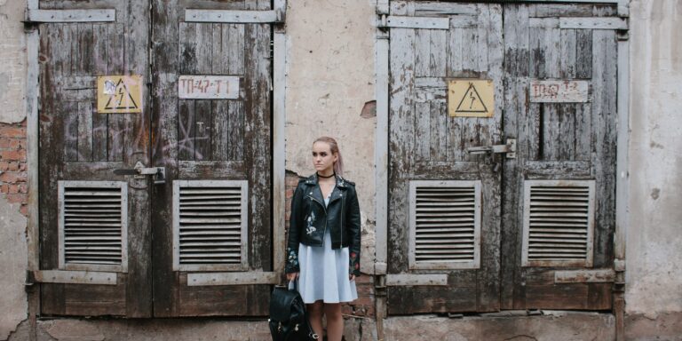 Street photo in Bratsk, Russia by Aleksandr Soldatov