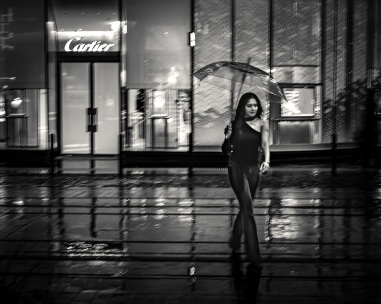 Photo by Peter Varnay