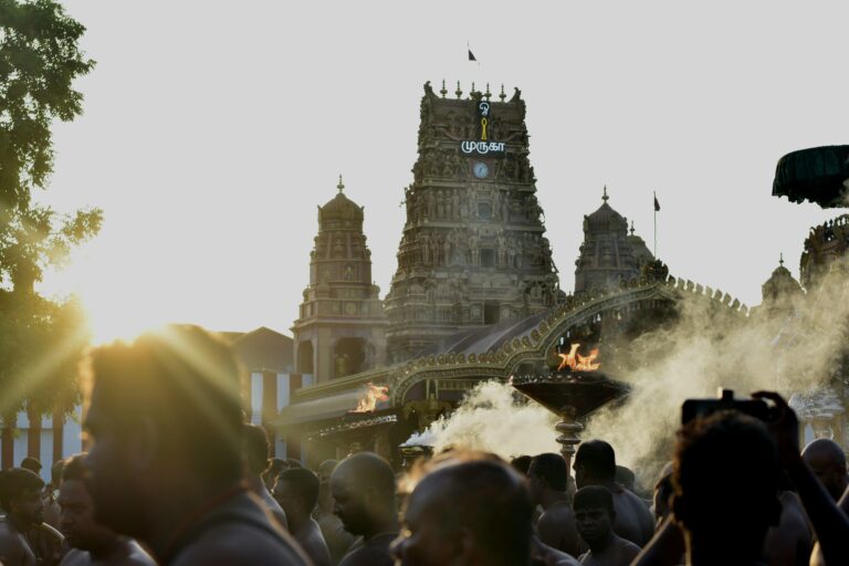 Street photo in Jaffna, Sri Lanka by Rodrigo Marcotich