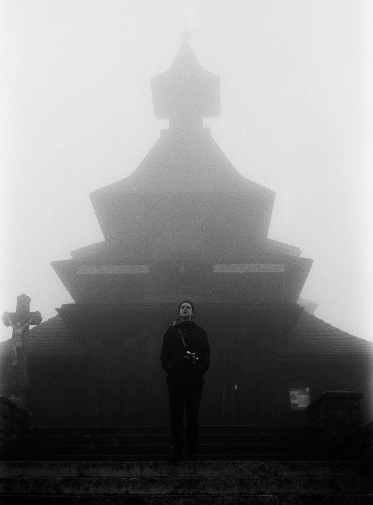 Photo by Jakub Herman