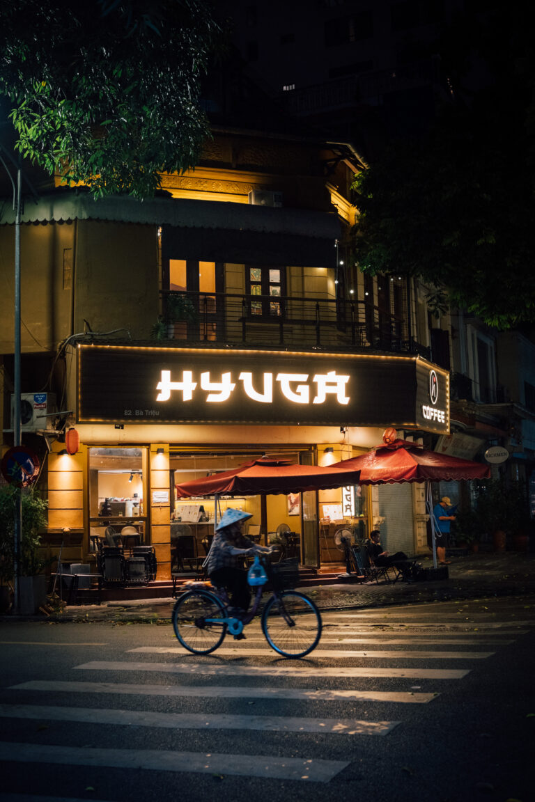 Photo by Hung Pham