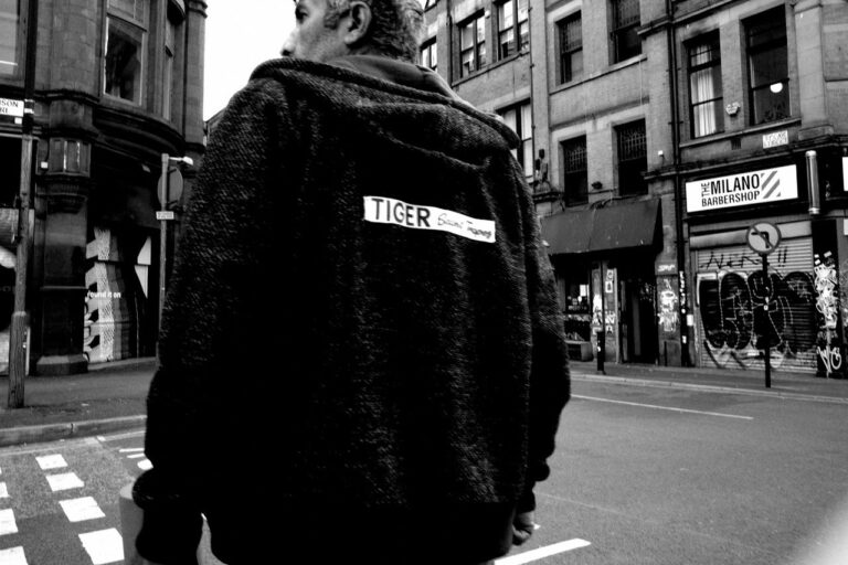 Photo by Martin Br