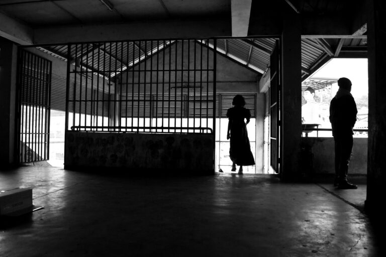 Street photo in Nuwara Eliya, Sri Lanka by Rodrigo Marcotich
