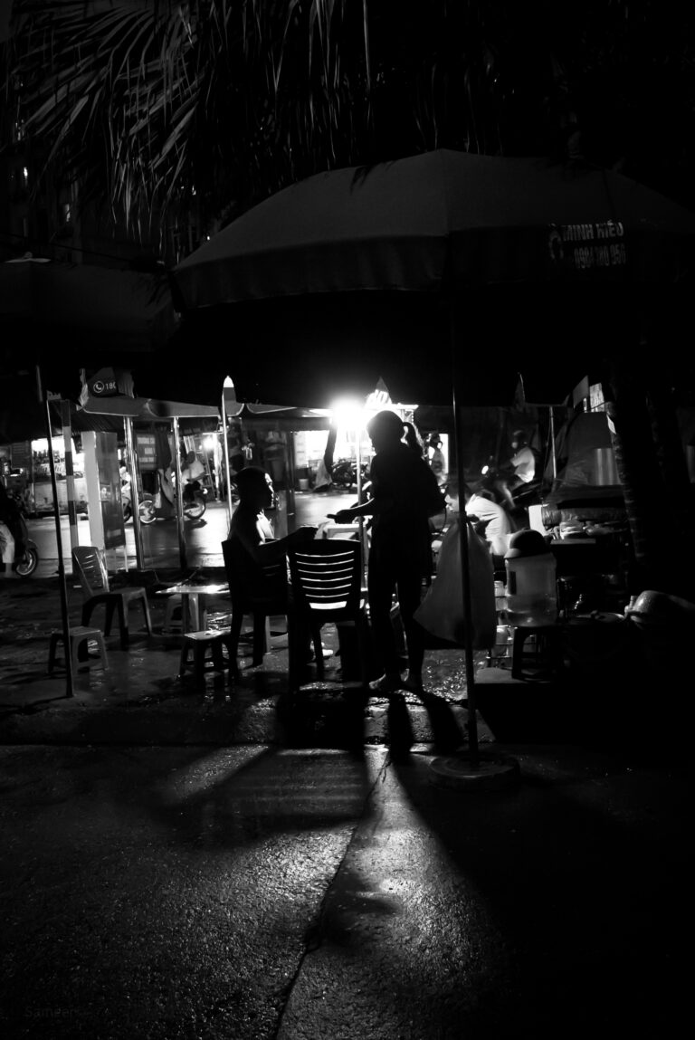 Street photo in Hanoi, Vietnam by Mohamed Sameer
