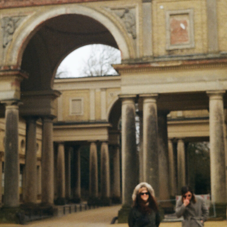 Photo by Steph Kattie