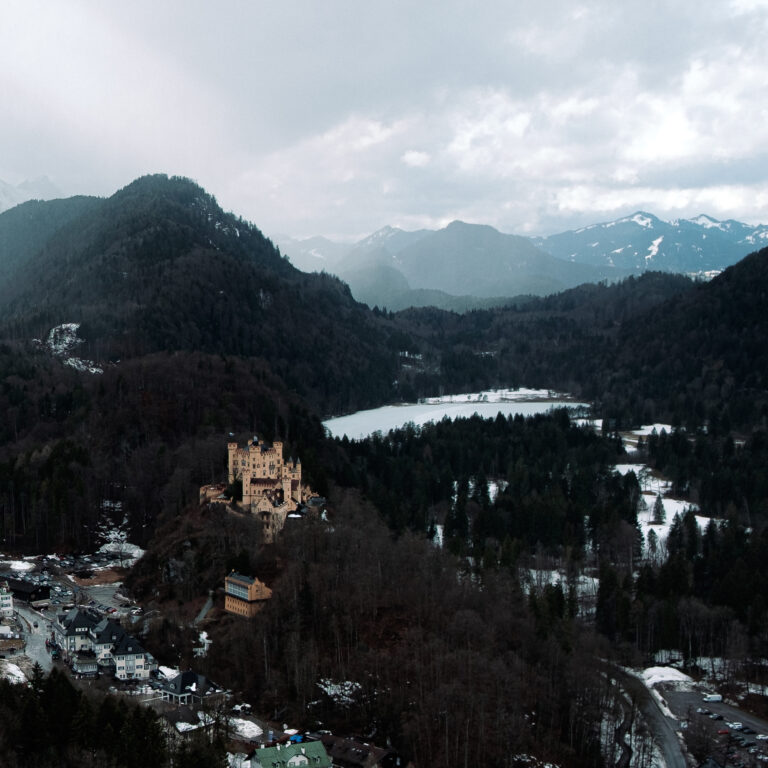 Photo by Alex Tukalo