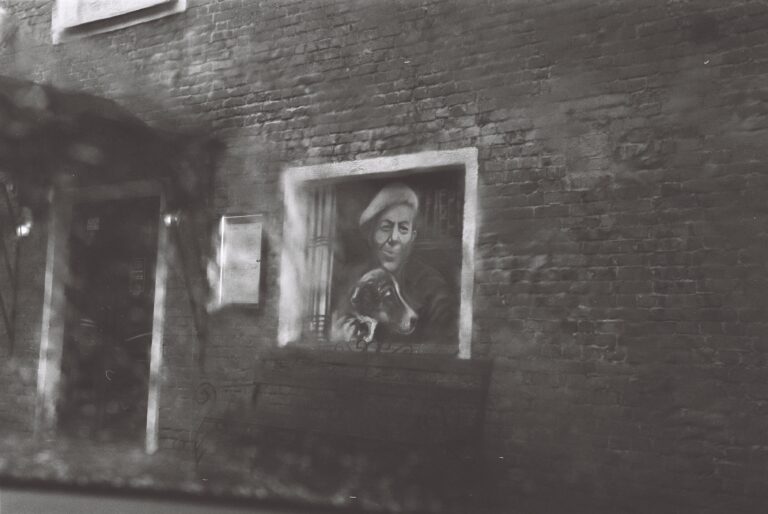 Photo by Aleksandr Beliko