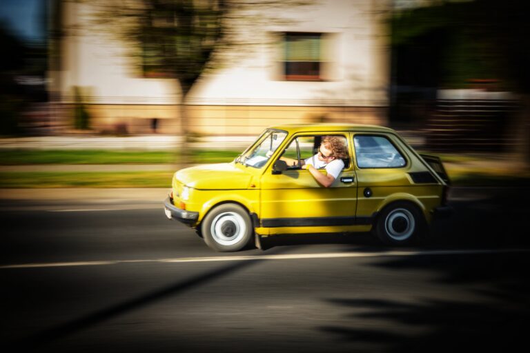 Photo by Jaroslaw Bu