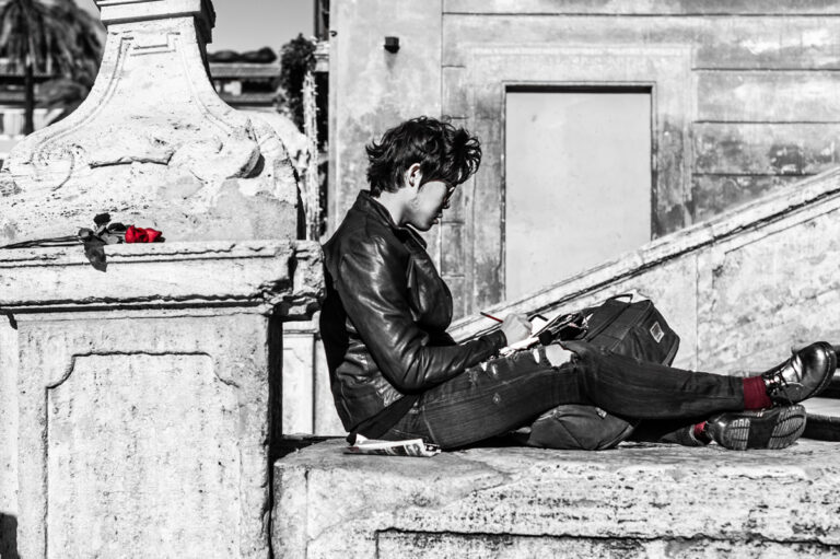 Photo by Cinza Hart