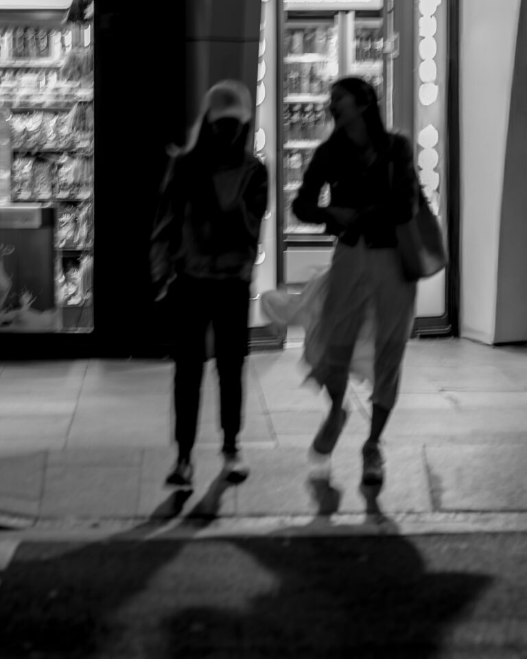 Photo by Peter Varnay