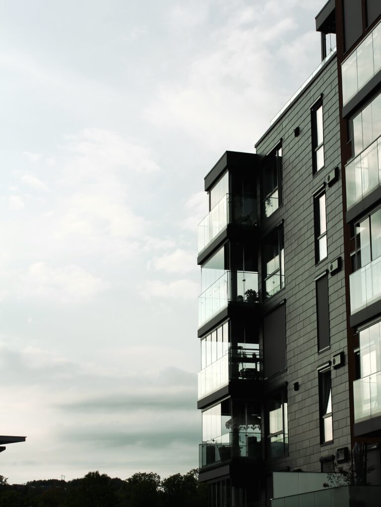 Photo by X-istn
