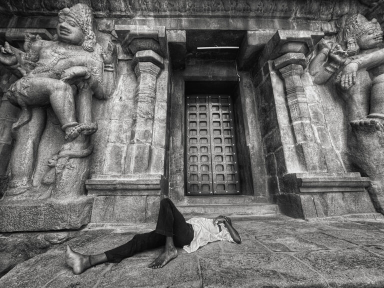 Photo by Em Rajeev