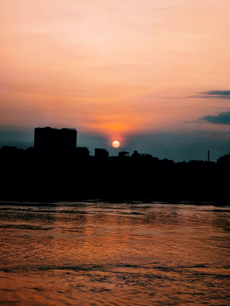 Photo by Hung Pham