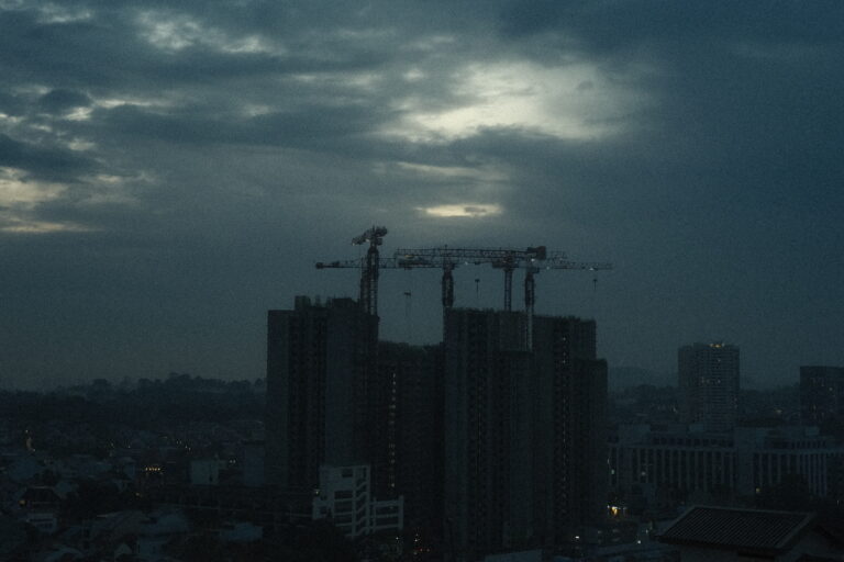 Photo by Joel Poh