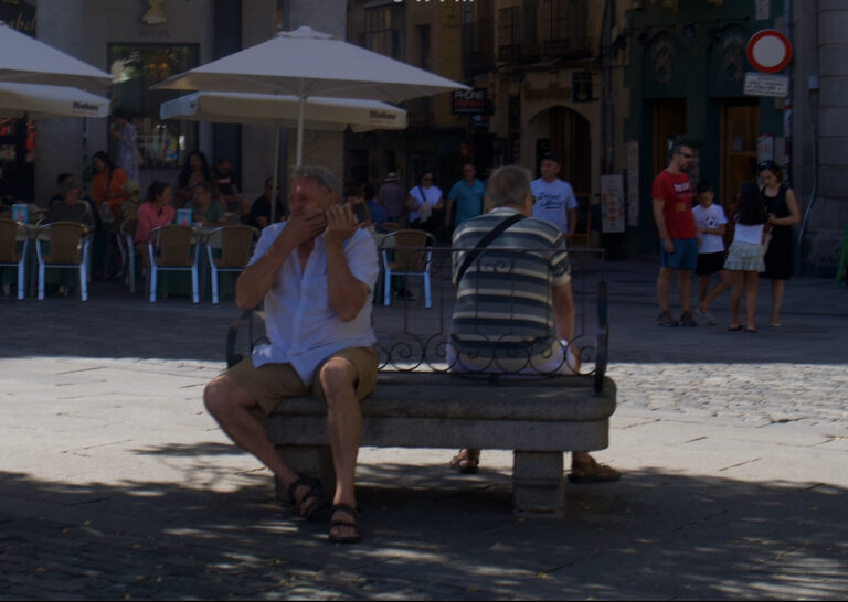 Street photo in San Sebastián, Spain by David Sheppard
