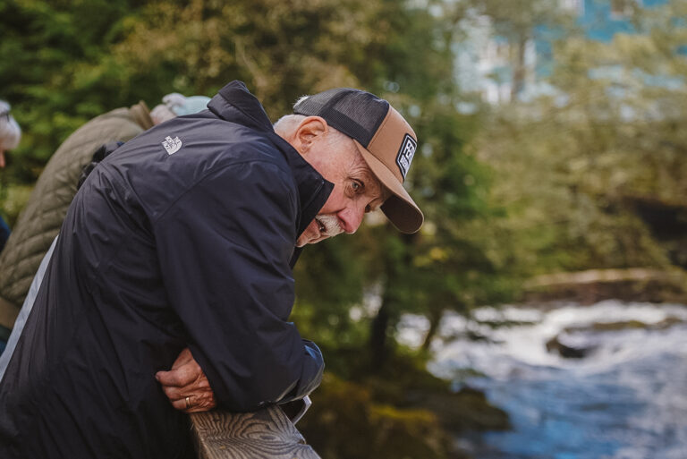 Street photo in Ketchikan, United States by Kelly Wright