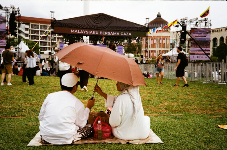 Photo by Johari Sultan