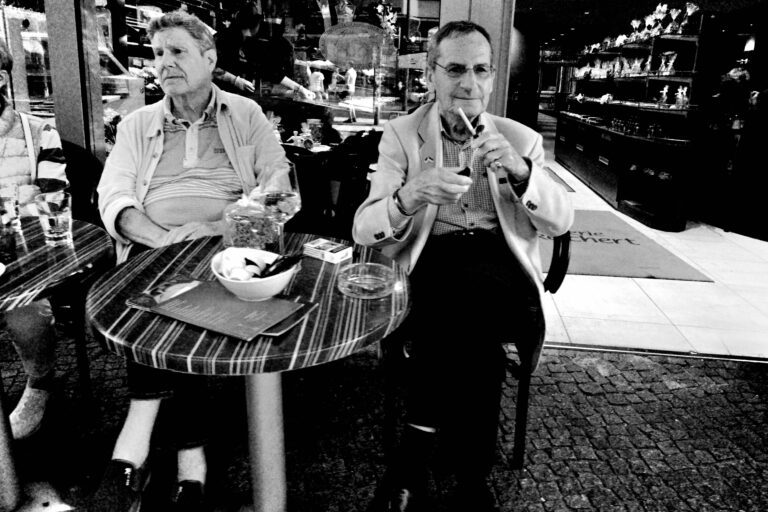 Photo by Oz Ozon