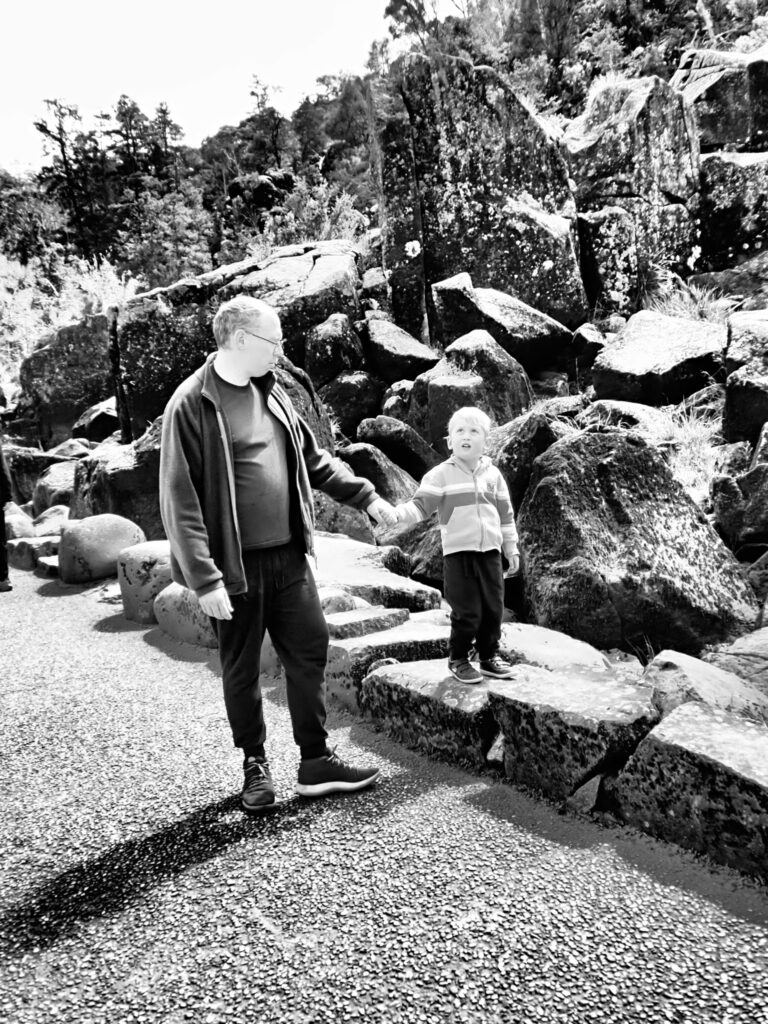 Street photo in Launceston, Australia by Nik TAN