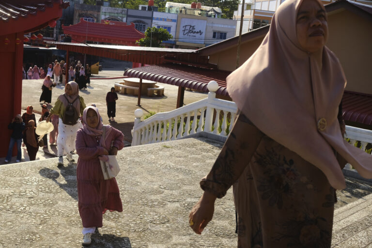 Photo by Johari Sultan