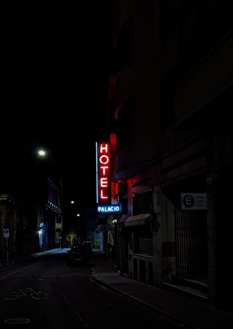 Photo by Allan Almeida