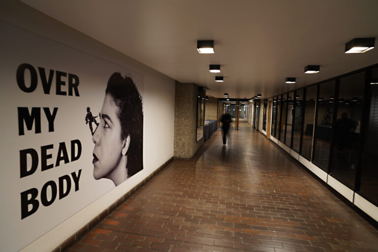 Photo by Franck Toto