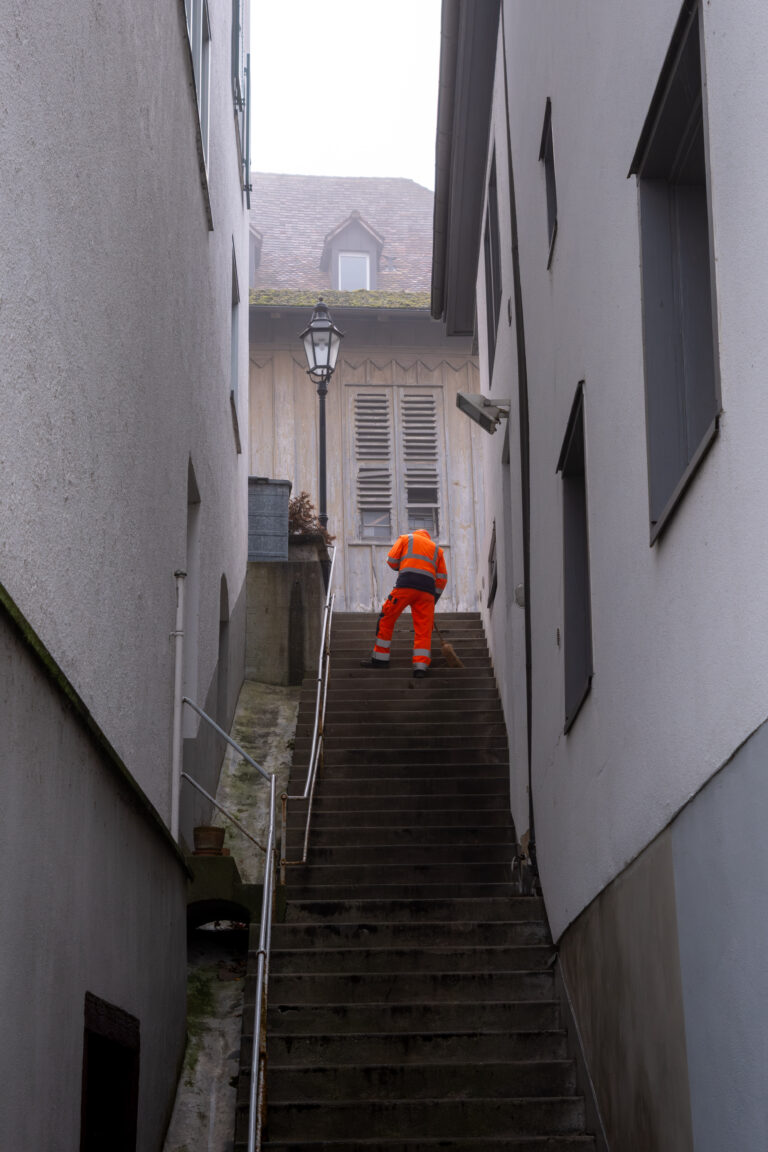 Photo by Moe Kilchsperger