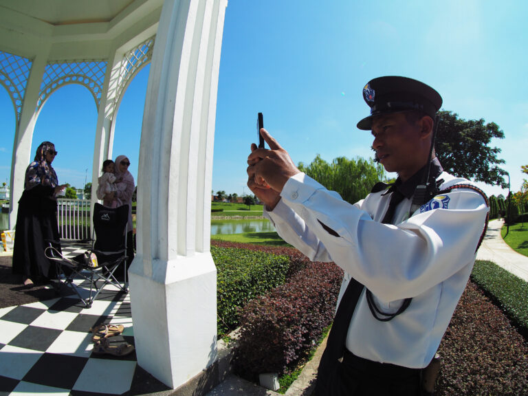 Photo by Johari Sultan