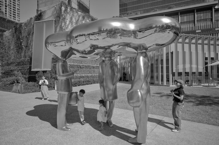 Photo by Black Pixel