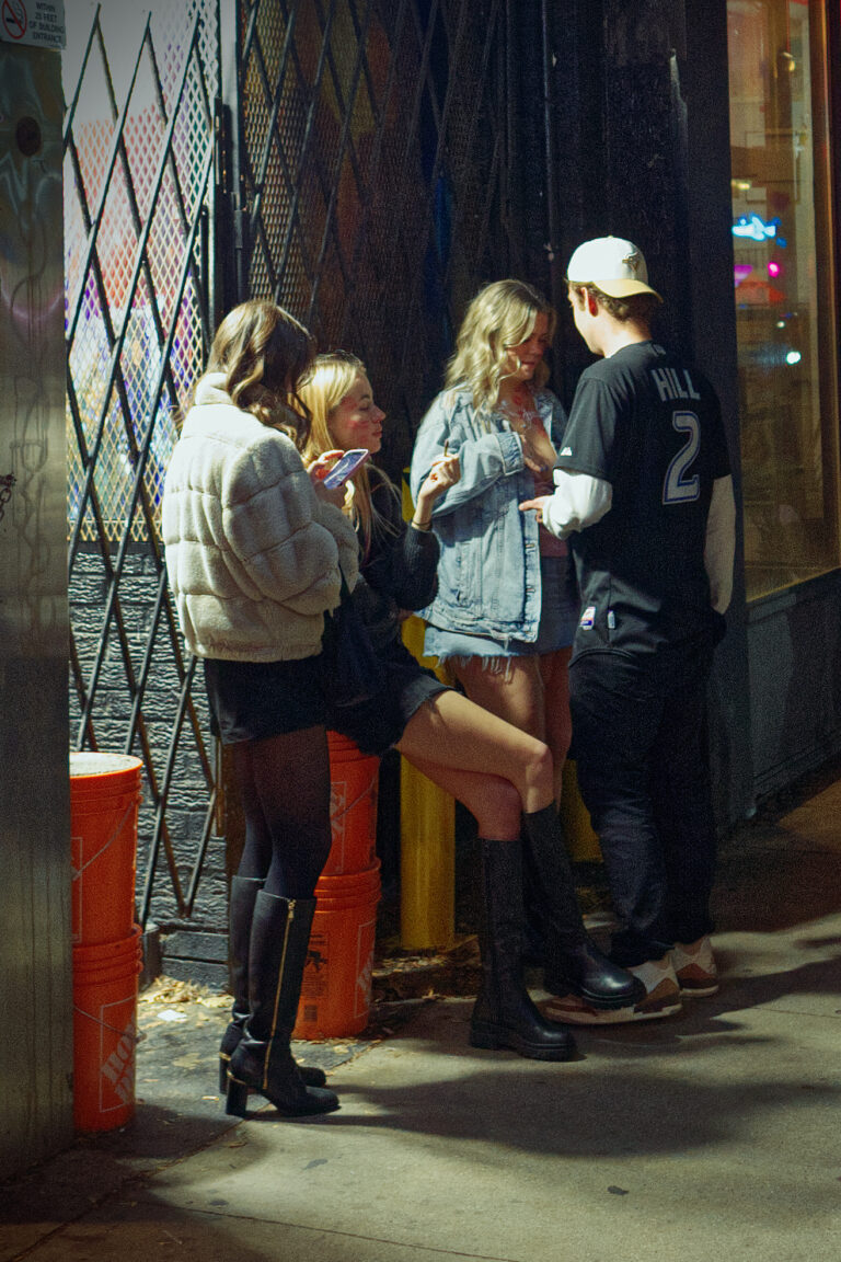 Photo by Ilya Yakubovich