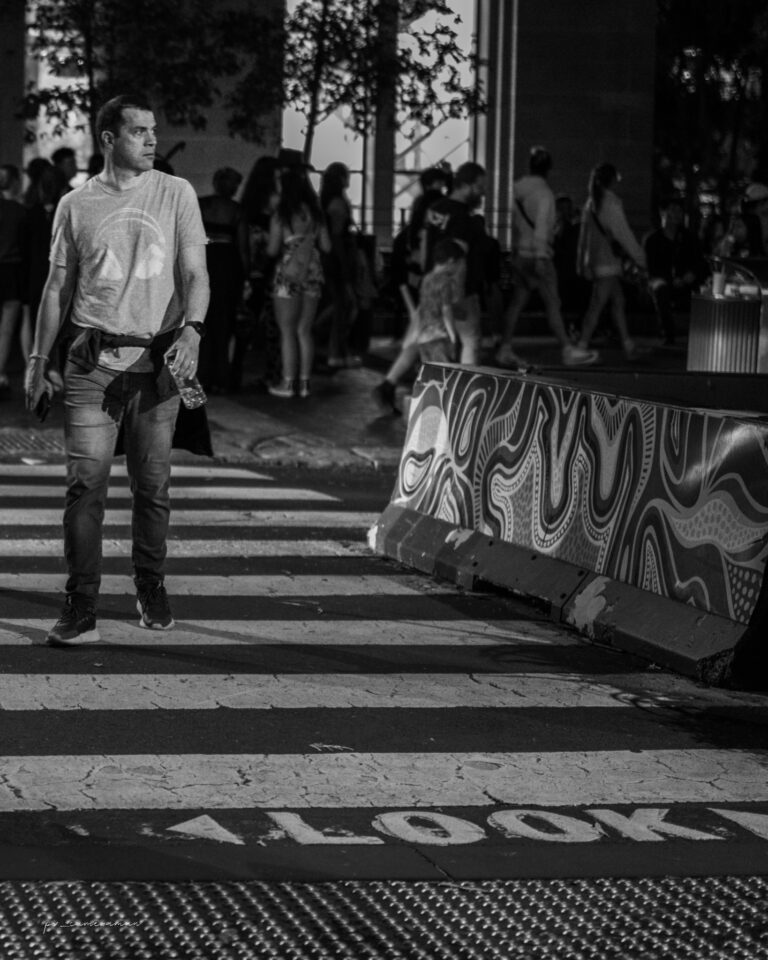 Photo by Peter Varnay