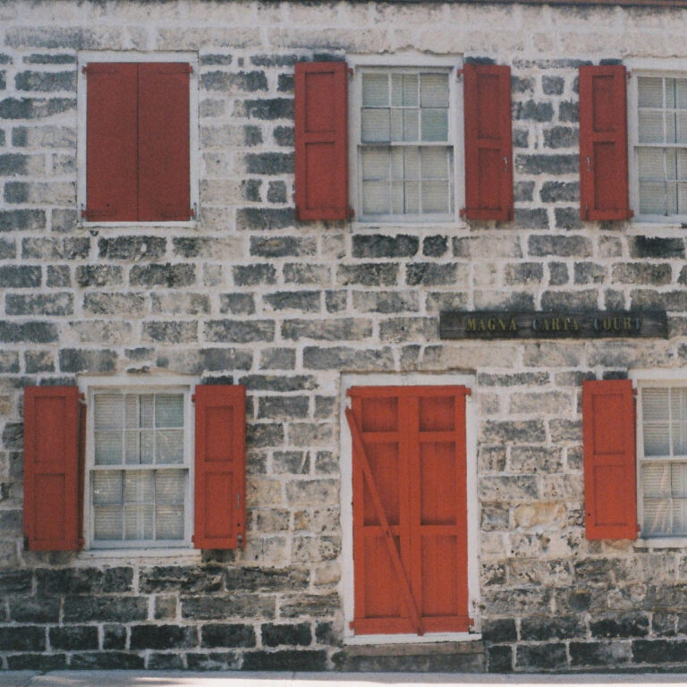 Photo by Steph Kattie