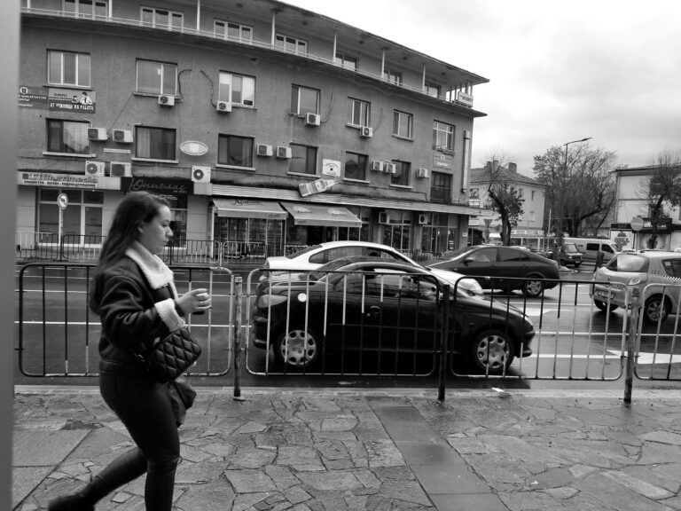 Photo by Aycha Feyzula