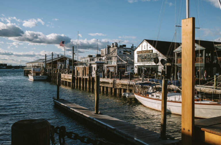 Photo by Eryk Kopczacki