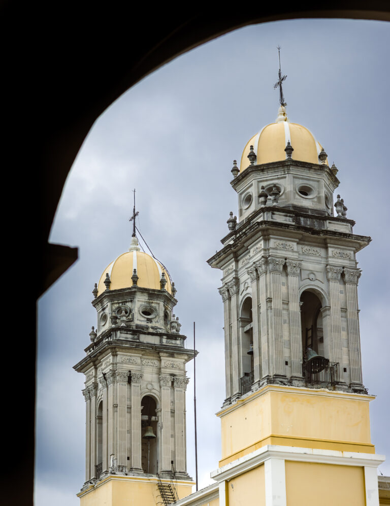 Photo by Carlos Solis