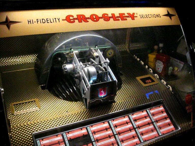 Photo by James Henningson