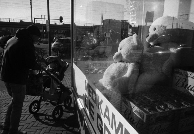 Photo by Drazen Fligic