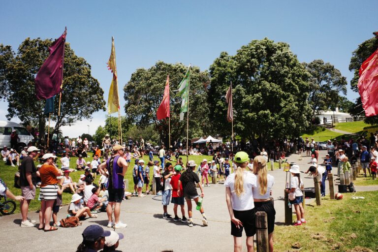 Photo by Ara In The Para