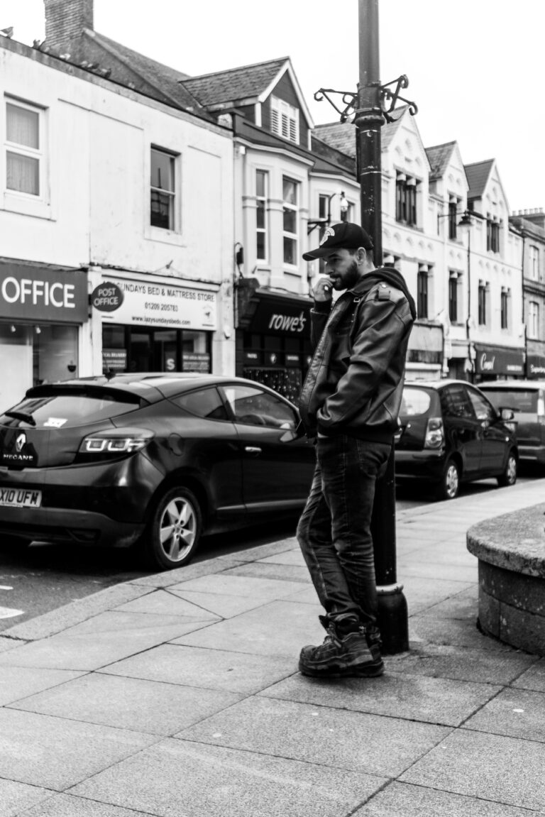 Photo by Leon Maillard