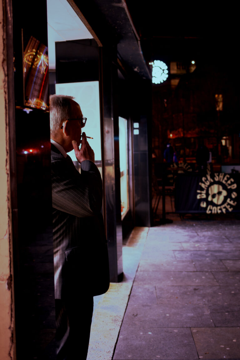 Street photo in Dundee, United Kingdom by Framelines 81