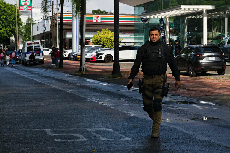 Photo by Akunin Sempiterno